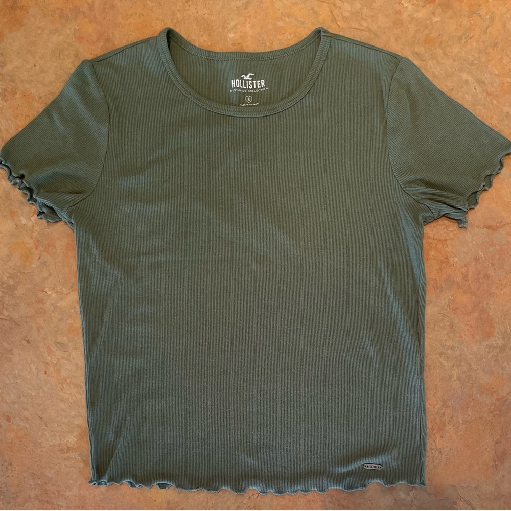 Hollister Must-Have Collection Green Ruffle Shirt